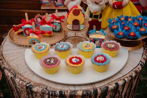 Smash the cake volta redonda barra mansa Fotografia Fotografo Festa Infantil 1 ano 1 aninho mamae papai ensaio aniversario  tictac festa salao, branca de neve, rio de janeiro, Volta Redonda'