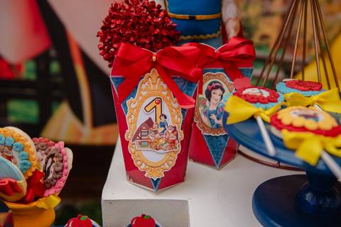 Smash the cake volta redonda barra mansa Fotografia Fotografo Festa Infantil 1 ano 1 aninho mamae papai ensaio aniversario  tictac festa salao, branca de neve, rio de janeiro, Volta Redonda'