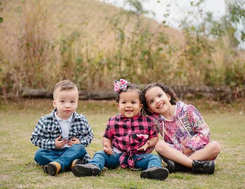 Smash the cake volta redonda barra mansa Fotografia Fotografo Festa Infantil 1 ano 1 aninho mamae papai ensaio aniversario  festa salão, cavalo, fazenda, boi, vaca rio de janeiro'