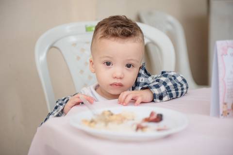 Smash the cake volta redonda barra mansa Fotografia Fotografo Festa Infantil 1 ano 1 aninho mamae papai ensaio aniversario  festa salão, cavalo, fazenda, boi, vaca rio de janeiro'