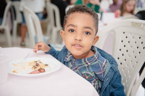 Smash the cake volta redonda barra mansa Fotografia Fotografo Festa Infantil 1 ano 1 aninho mamae papai ensaio aniversario  festa salão, cavalo, fazenda, boi, vaca rio de janeiro'
