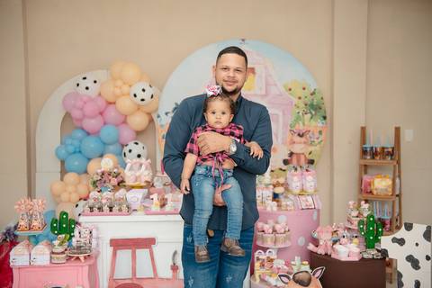 Smash the cake volta redonda barra mansa Fotografia Fotografo Festa Infantil 1 ano 1 aninho mamae papai ensaio aniversario  festa salão, cavalo, fazenda, boi, vaca rio de janeiro'