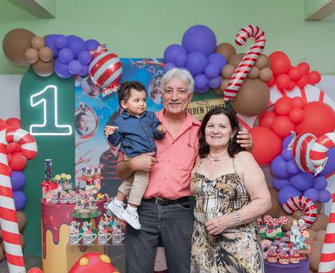 Smash the cake volta redonda barra mansa Fotografia Fotografo Festa Infantil 1 ano 1 aninho mamãe papai ensaio aniversario  festa salão,  chocolate rio de janeiro'