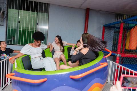 Smash the cake volta redonda barra mansa Fotografia Fotografo Festa Infantil 1 ano 1 aninho mamae papai ensaio aniversario  tictac festa salao, cavalo, toy story, filme, roca, '