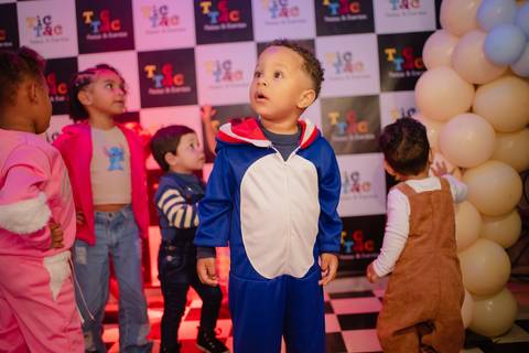 Smash the cake volta redonda barra mansa Fotografia Fotografo Festa Infantil 1 ano 1 aninho mamae papai ensaio aniversario  tictac festa salao, Fundo do mar'