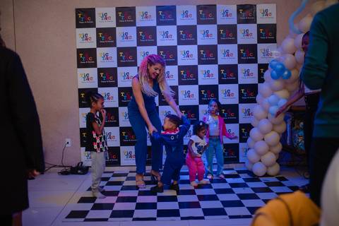 Smash the cake volta redonda barra mansa Fotografia Fotografo Festa Infantil 1 ano 1 aninho mamae papai ensaio aniversario  tictac festa salao, Fundo do mar'