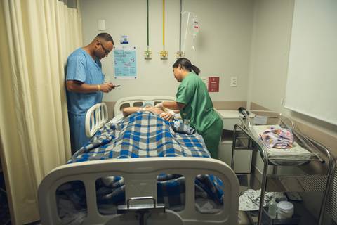 parto, cessaria, mamãe, papai, mãe, pai saúde, família, amor, menina, menino, gravidez, fotografia, barra mansa, volta redonda, rio de janeiro, pediatra, semana, hospital, santa maria, pós parto, Maitê'