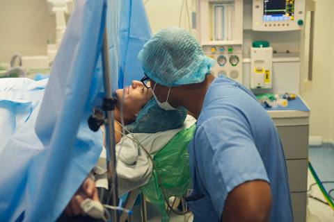 parto, cessaria, mamãe, papai, mãe, pai saúde, família, amor, menina, menino, gravidez, fotografia, barra mansa, volta redonda, rio de janeiro, pediatra, semana, hospital, santa maria, pós parto, Maitê'