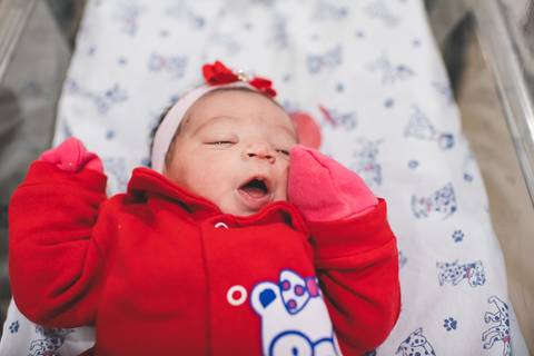 parto, cessaria, mamãe, papai, mãe, pai saúde, família, amor, menina, menino, gravidez, fotografia, barra mansa, volta redonda, rio de janeiro, pediatra, semana, hospital, santa maria, pós parto, Manuela'