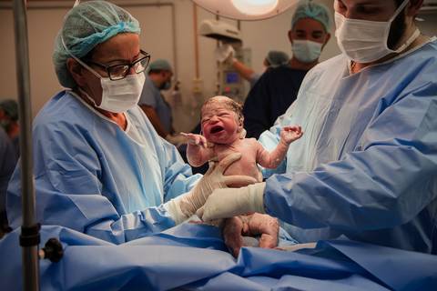 parto, cessaria, mamãe, papai, mãe, pai saúde, família, amor, menina, menino, gravidez, fotografia, barra mansa, volta redonda, rio de janeiro, pediatra, semana, hospital, santa maria, pós parto, Ravi'