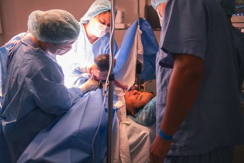 parto, cessaria, mamãe, papai, mãe, pai saúde, família, amor, menina, menino, gravidez, fotografia, barra mansa, volta redonda, rio de janeiro, pediatra, semana, hospital, santa maria, pós parto, Thomaz'