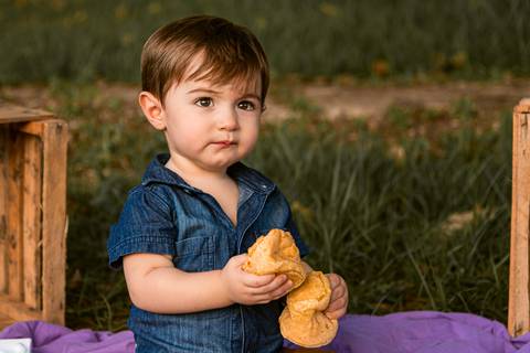 Smash the cake Theo 1 Ano Ensaio Realizado Bairro Colonia Barra Mansa - RJ'