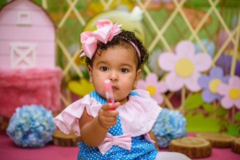 Aniversário Infantil de 1 ano Helena Evento Realizado em Barra Mansa - RJ Cris Caramelada Festa Barra Mansa - RJ'