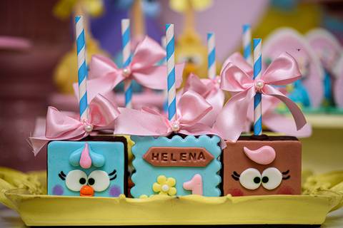 Aniversário Infantil de 1 ano Helena Evento Realizado em Barra Mansa - RJ Cris Caramelada Festa Barra Mansa - RJ'