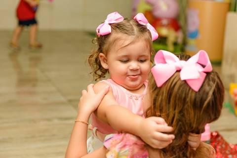 Aniversário Infantil  Laura 2 Anos  Evento Realizado CARAMELADA FESTA EM CASA BARRA MANSA - RJ'