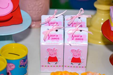 Aniversário Infantil  Laura 2 Anos  Evento Realizado CARAMELADA FESTA EM CASA BARRA MANSA - RJ'