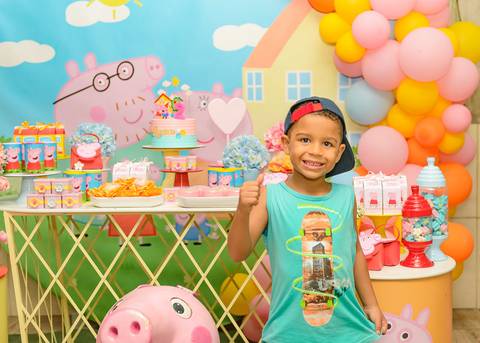 Aniversário Infantil  Laura 2 Anos  Evento Realizado CARAMELADA FESTA EM CASA BARRA MANSA - RJ'