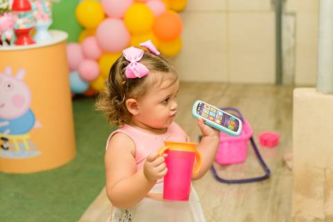 Aniversário Infantil  Laura 2 Anos  Evento Realizado CARAMELADA FESTA EM CASA BARRA MANSA - RJ'