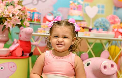 Aniversário Infantil  Laura 2 Anos  Evento Realizado CARAMELADA FESTA EM CASA BARRA MANSA - RJ'