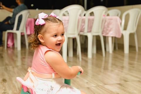Aniversário Infantil  Laura 2 Anos  Evento Realizado CARAMELADA FESTA EM CASA BARRA MANSA - RJ'