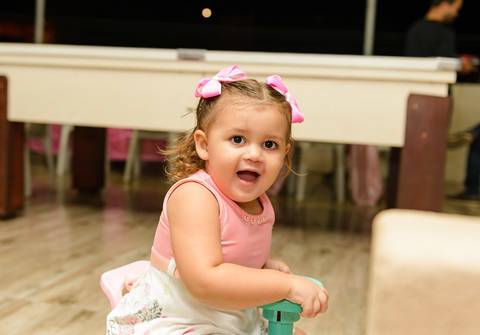 Aniversário Infantil  Laura 2 Anos  Evento Realizado CARAMELADA FESTA EM CASA BARRA MANSA - RJ'