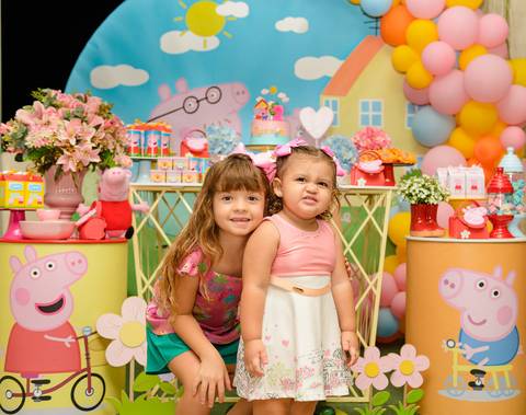 Aniversário Infantil  Laura 2 Anos  Evento Realizado CARAMELADA FESTA EM CASA BARRA MANSA - RJ'