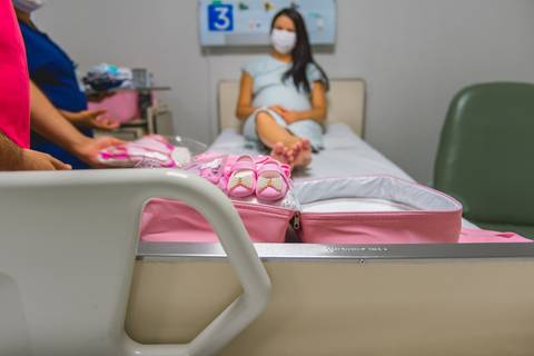 Parto da Maria Eduarda os Pais Debora e Julio Hospital Santa Cecília - Volta Redonda - RJ'