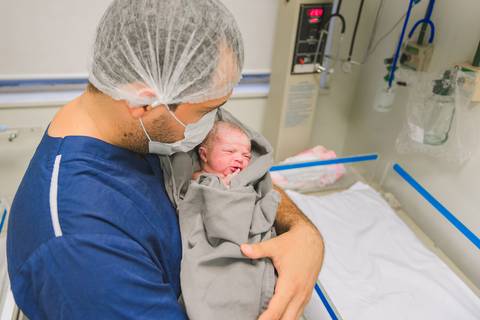 Parto da Maria Eduarda os Pais Debora e Julio Hospital Santa Cecília - Volta Redonda - RJ'