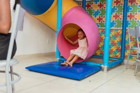 Aniversario infantil Arthur 1 ano Caramelada Festas Barra Mansa - RJ'