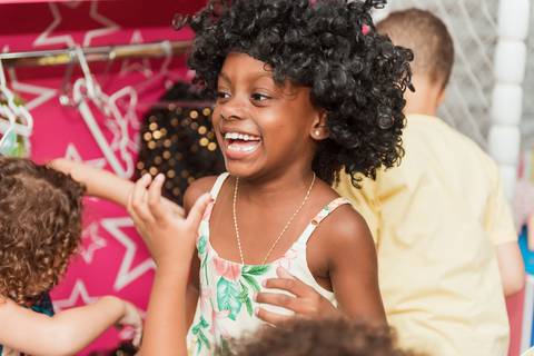 Aniversario infantil Arthur 1 ano Caramelada Festas Barra Mansa - RJ'