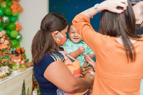 Aniversario infantil Arthur 1 ano Caramelada Festas Barra Mansa - RJ'