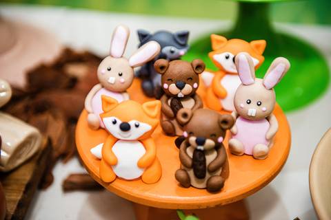 Aniversario infantil Arthur 1 ano Caramelada Festas Barra Mansa - RJ'