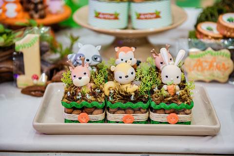 Aniversario infantil Arthur 1 ano Caramelada Festas Barra Mansa - RJ'