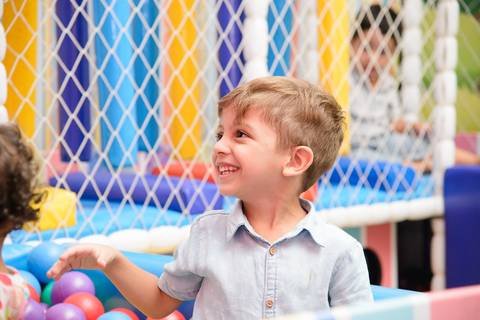 Smash the cake volta redonda barra mansa Fotografia Fotografo Festa Infantil 1 mamae papai ensaio aniversario  kifulia salao festa'