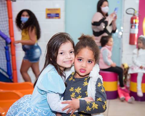 Smash the cake volta redonda barra mansa Fotografia Fotografo Festa Infantil 1 mamae papai ensaio aniversario  kifulia salao festa'