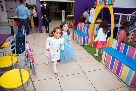 Smash the cake volta redonda barra mansa Fotografia Fotografo Festa Infantil 1 mamae papai ensaio aniversario  kifulia salao festa'