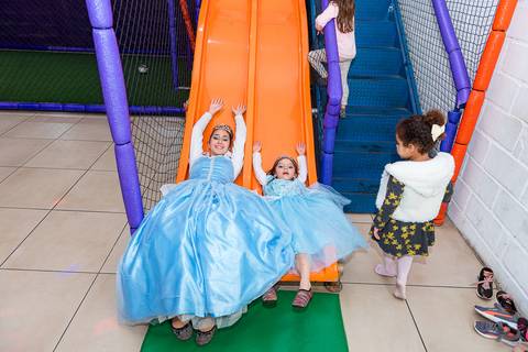 Smash the cake volta redonda barra mansa Fotografia Fotografo Festa Infantil 1 mamae papai ensaio aniversario  kifulia salao festa'