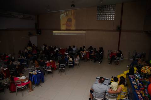 Smash the cake volta redonda barra mansa Fotografia Fotografo Festa Infantil 1 mamae papai ensaio aniversario  bebe tictac festa salao'