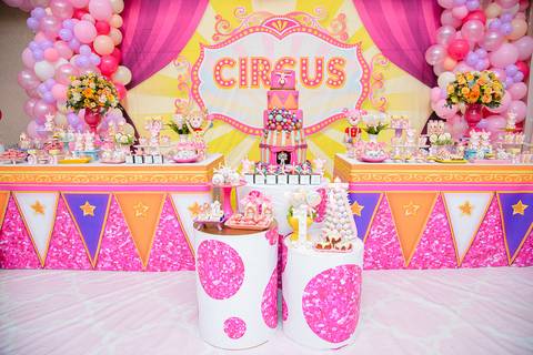 Smash the cake volta redonda barra mansa Fotografia Fotografo Festa Infantil 1 mamae papai ensaio aniversario  bebe tictac festa salao'