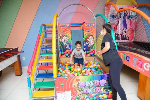 Smash the cake volta redonda barra mansa Fotografia Fotografo Festa Infantil 1 mamae papai ensaio aniversario  bebe tictac festa salao'