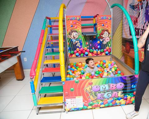Smash the cake volta redonda barra mansa Fotografia Fotografo Festa Infantil 1 mamae papai ensaio aniversario  bebe tictac festa salao'