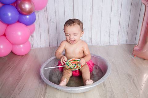 Smash the cake volta redonda barra mansa Fotografia Fotografo Festa Infantil 1 mamae papai ensaio aniversario  bebe'