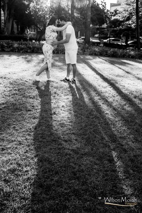 Ensaio, book Gestante da Andrea e Ricardo na Praça Duque de Caxias no Santa Efigênia em Belo Horizonte. A espera de Valentina'