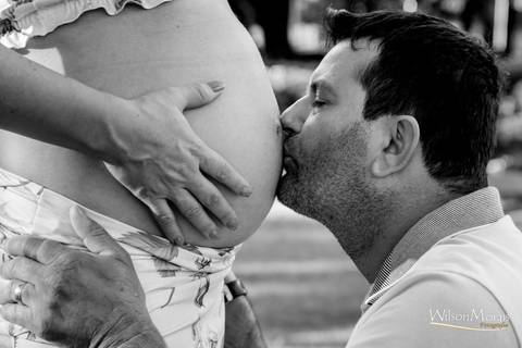 Ensaio, book Gestante da Andrea e Ricardo na Praça Duque de Caxias no Santa Efigênia em Belo Horizonte. A espera de Valentina'