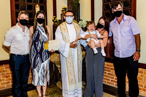 Batizado do Lorenzo na Paróquia N. S. de Guadalupe no Castelo em BH'
