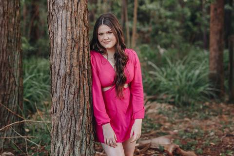 Ensaio feminino da floresta'