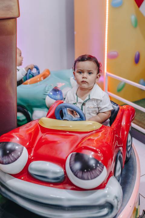 Festa de 1 ano com decoração de safari '