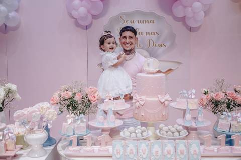 Aniversario de 1 ano com tema de perola'