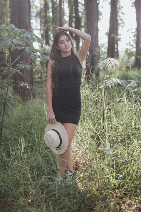 Ensaio feminino da floresta'