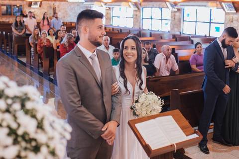 Micro wedding na igreja'